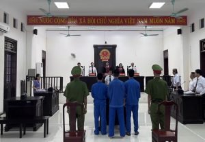 Bàn về việc áp dụng tình tiết giảm nhẹ trách nhiệm hình sự “tự thú”: một số vấn đề cần trao đổi từ thực tiễn xét xử