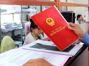 Sử dụng đất công làm nhà ở, thủ tục xin cấp sổ đỏ ra sao?